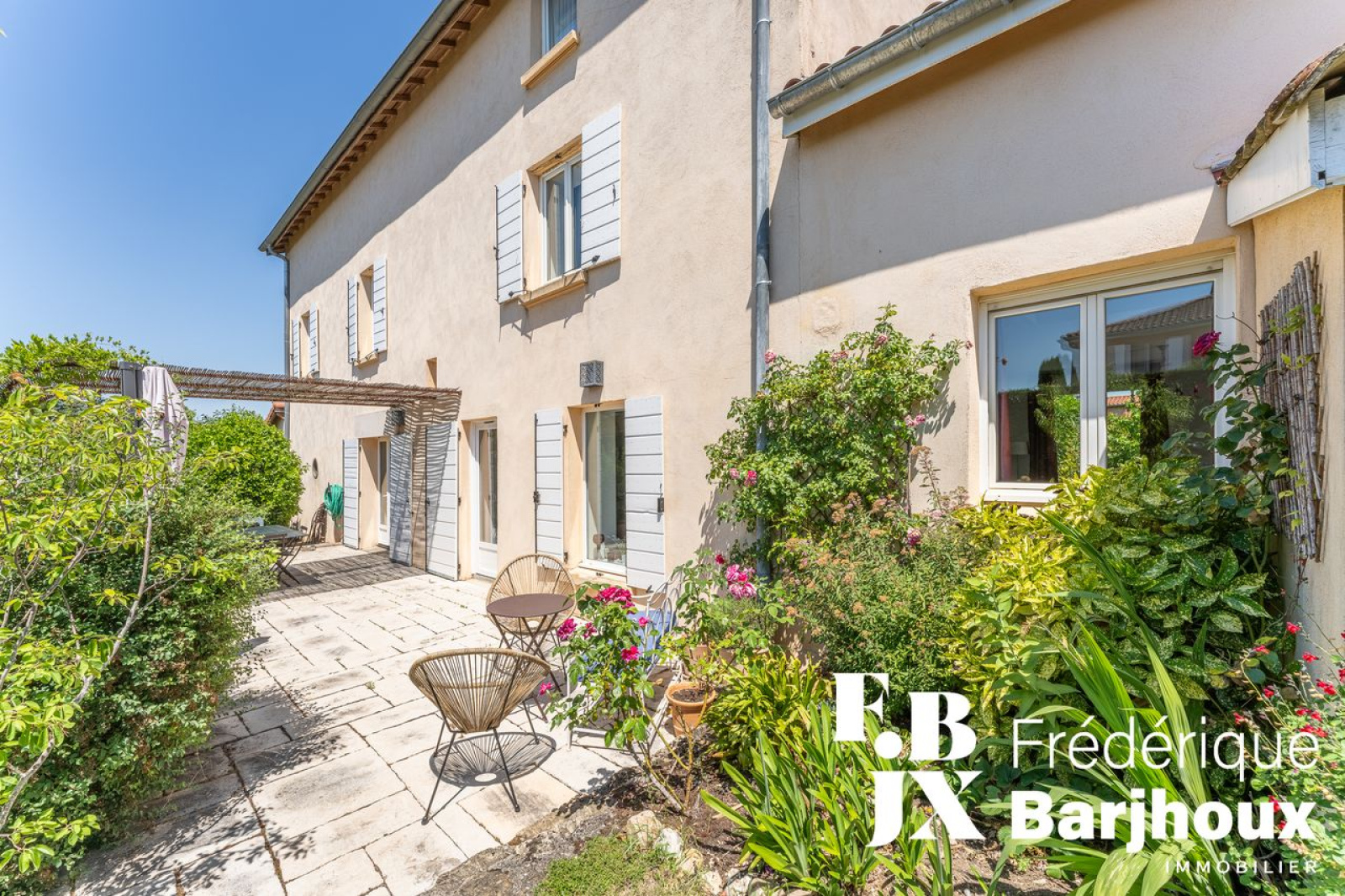 Maison 8 pièces 235 m² · à Craponne · 235 m² · 998 000 €