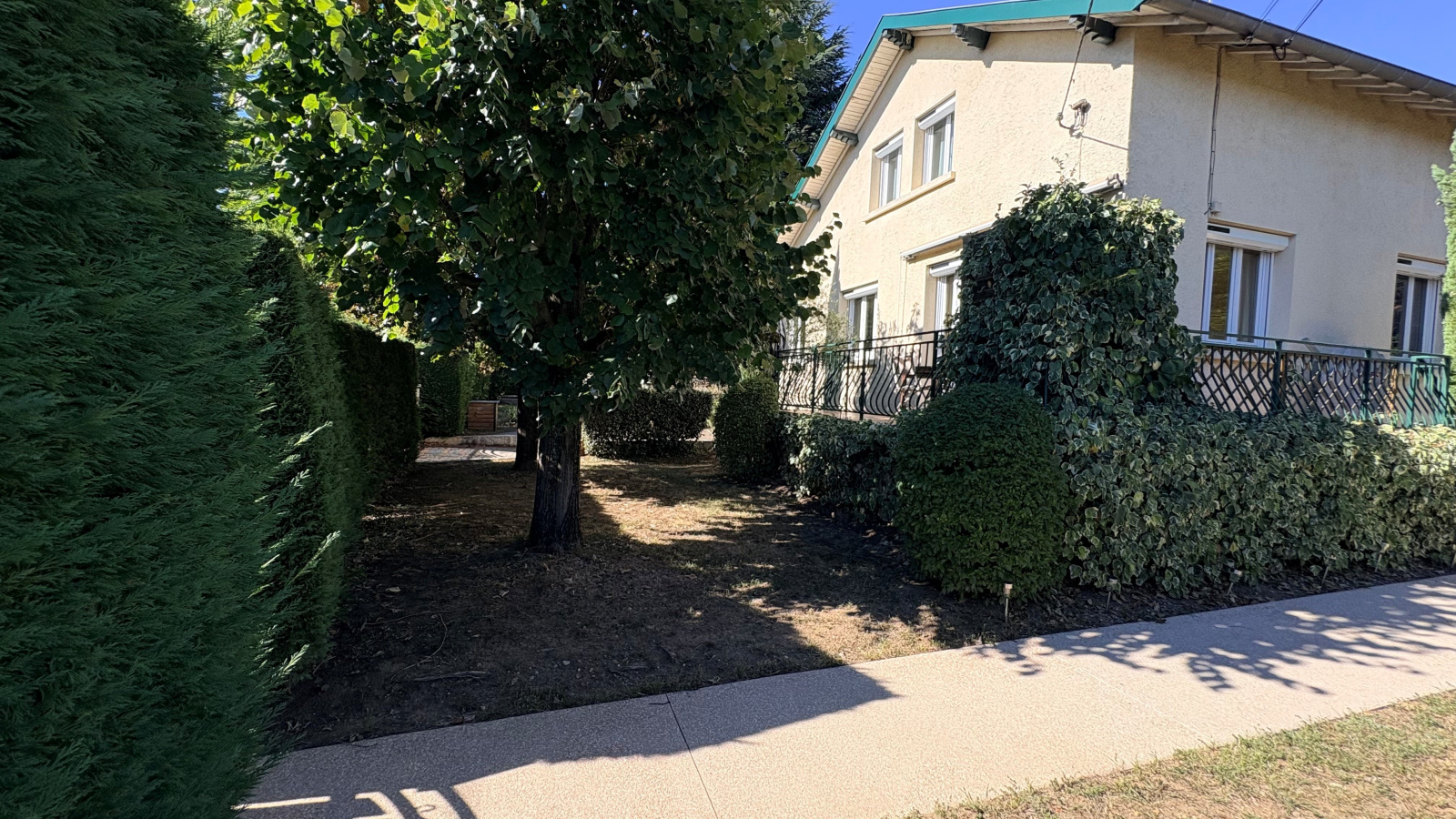 Maison 6 pièces 122 m² · à Francheville · 122 m² · 530 000 €