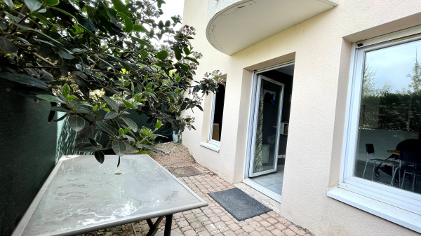 Offres de vente Rez de jardin Saint-Genis-les-Ollières 69290